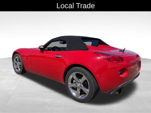 Used 2009 Pontiac Solstice GXP w/ Premium Package RWD image 6