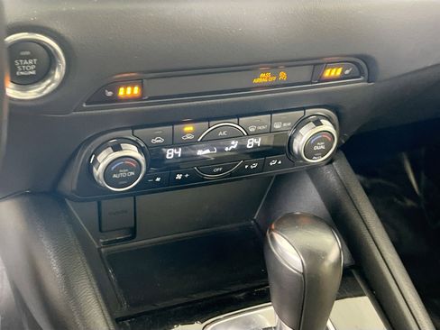 Used 2018 MAZDA CX-5 Touring w/ Preferred Equipment Package image 15