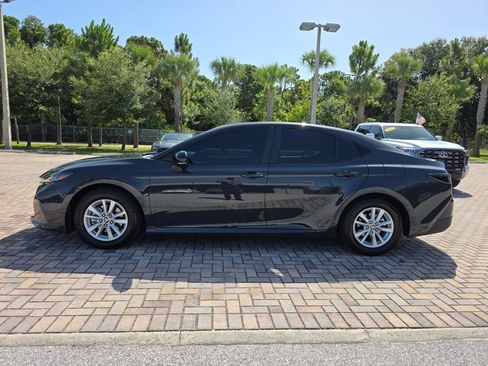 Used 2025 Toyota Camry LE FWD image 8