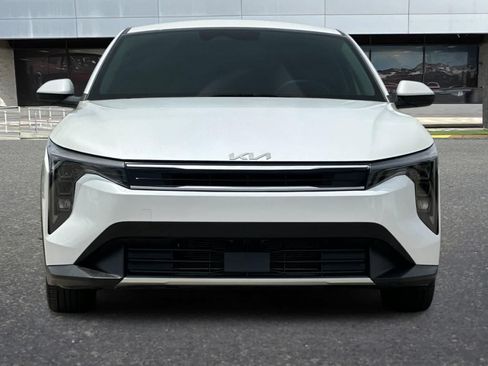 Used 2025 Kia K4 FWD image 11
