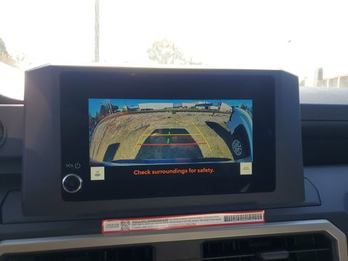 Used 2025 Toyota Tacoma SR image 23