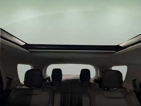 New 2026 Ford Explorer Active w/ Active Comfort Package image 14