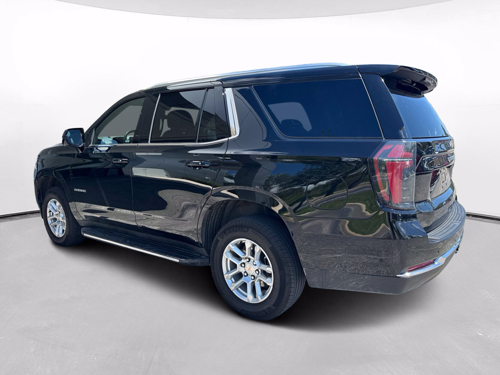 Used 2025 Chevrolet Tahoe LT AWD/4WD image 3