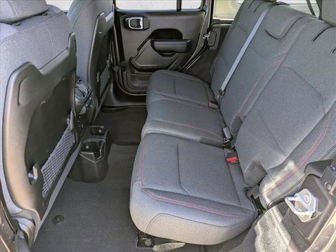 New 2025 Jeep Wrangler Unlimited Rubicon w/ Convenience Group image 14