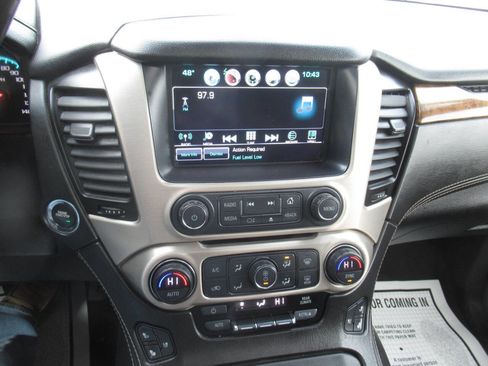 Used 2017 GMC Yukon Denali w/ Open Road Package AWD/4WD image 28