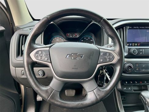 Used 2022 Chevrolet Colorado ZR2 image 11