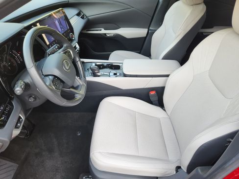 Used 2024 Lexus RX 350 Premium w/ Cold Area Package FWD image 5