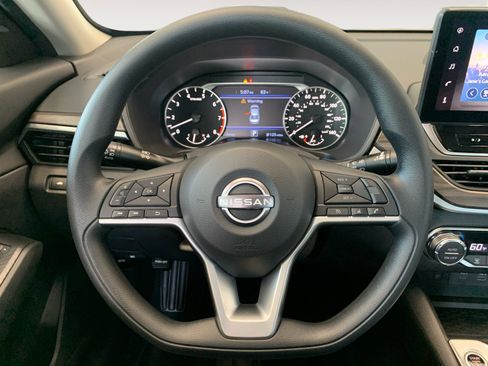 New 2025 Nissan Altima 2.5 SV w/ SV Special Edition Package image 14