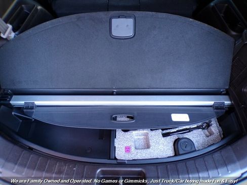Used 2015 Hyundai Santa Fe GLS w/ Option Group 03 FWD image 53