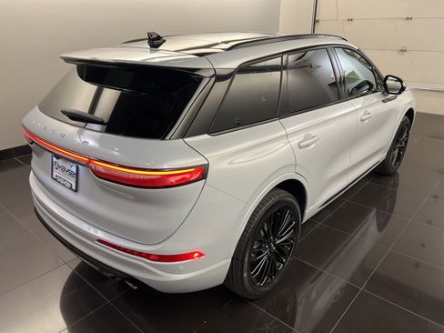 New 2026 Lincoln Corsair Reserve image 6