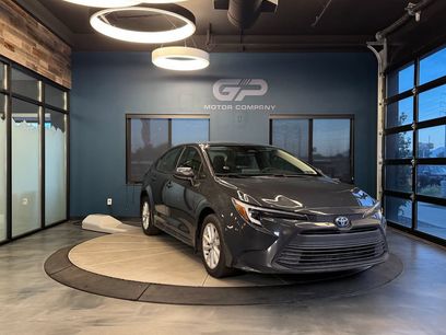 Used 2023 Toyota Corolla LE w/ LE Convenience Package