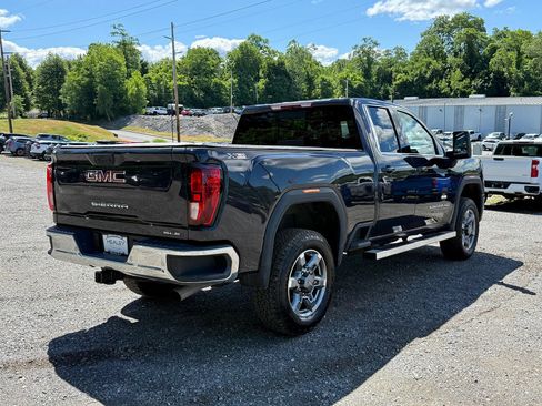 Certified 2025 GMC Sierra 2500 SLE w/ SLE Value Package; AWD/4WD image 6
