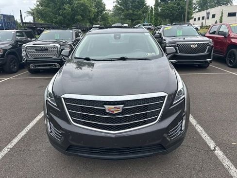 Used 2018 Cadillac XT5 Luxury w/ LPO, Black Ice Package AWD/4WD image 2