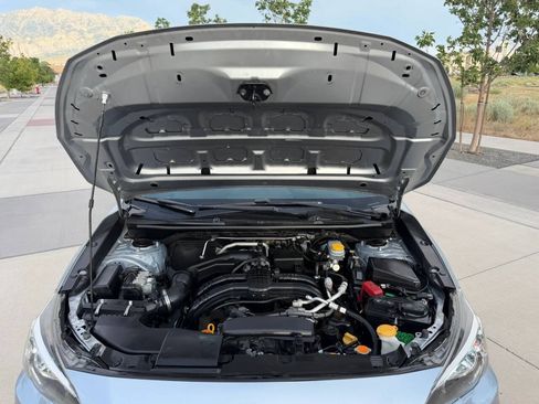 Used 2018 Subaru Crosstrek 2.0i Premium w/ Moonroof Package AWD/4WD image 11