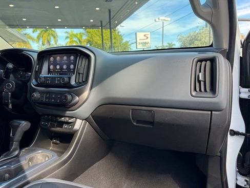 Used 2020 Chevrolet Colorado Z71 image 42