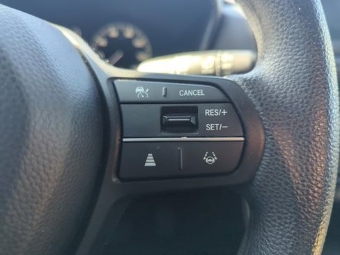 Used 2024 Honda CR-V LX image 16