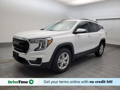 Used 2023 GMC Terrain SLE w/ Driver Convenience Package