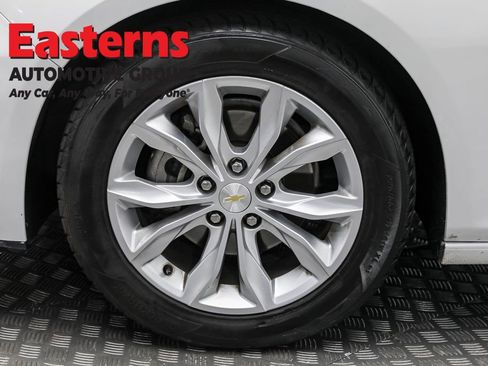 Used 2023 Chevrolet Malibu LT image 32