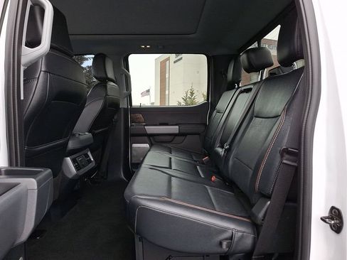 Used 2023 Ford F250 Lariat w/ Chrome Package image 10