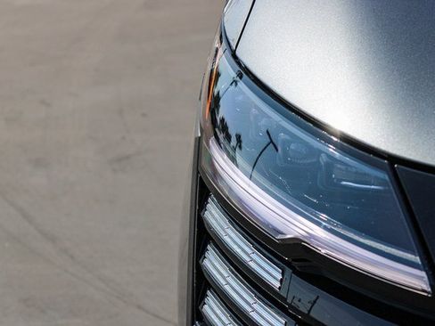 New 2026 Nissan Kicks SV image 11