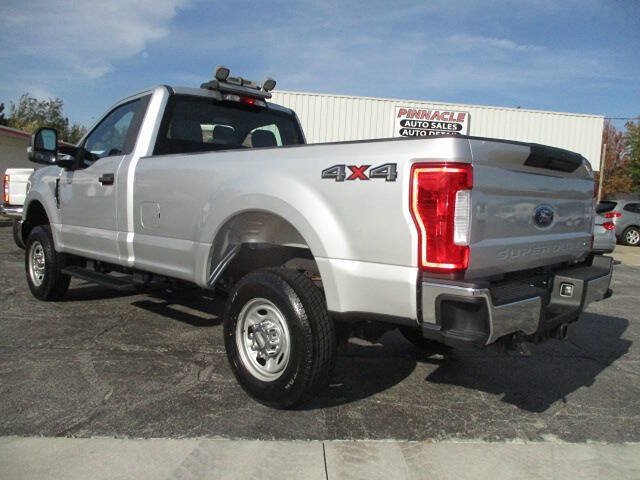 Used 2017 Ford F250 XL w/ Power Equipment Group AWD/4WD image 29