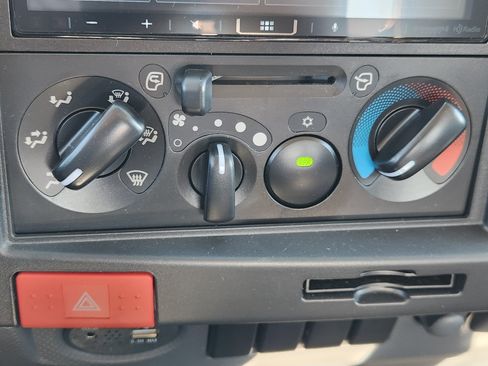 New 2025 Chevrolet Low Cab Forward 5500XG image 18