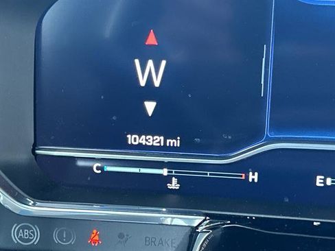 Used 2022 Chevrolet Silverado 1500 LTZ image 19