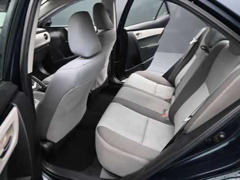 Used 2019 Toyota Corolla LE FWD image 16