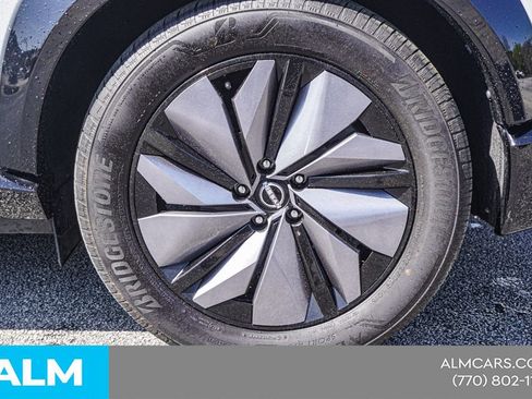 Used 2023 Nissan Ariya image 19