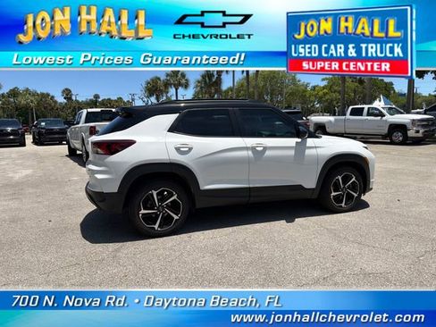 Used 2023 Chevrolet TrailBlazer RS w/ Convenience Package FWD image 14