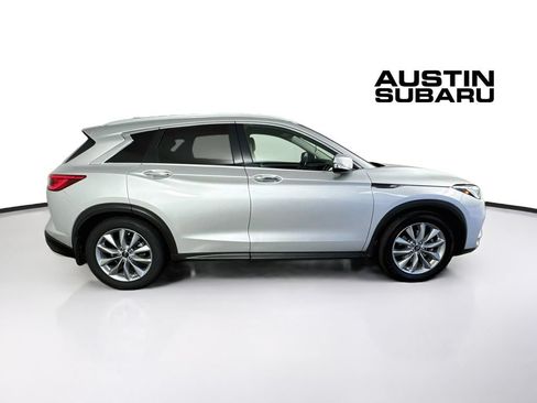 Used 2021 INFINITI QX50 Luxe FWD image 8