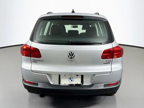 Used 2017 Volkswagen Tiguan Limited AWD/4WD image 6