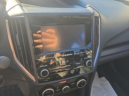 Used 2021 Subaru Crosstrek 2.0i image 14