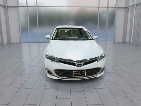 Used 2014 Toyota Avalon XLE FWD image 3