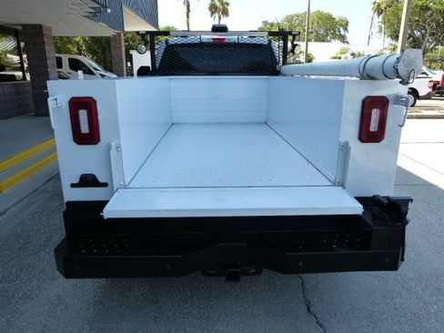 Used 2021 Ford F250 XL w/ Power Equipment Group RWD image 13