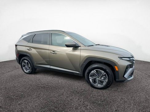 Certified 2025 Hyundai Tucson Blue AWD/4WD image 2