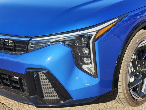 New 2025 Kia K4 GT-Line w/ GT-Line Sunroof Package image 7