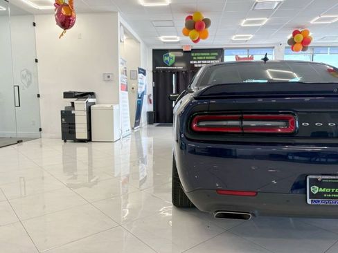 Used 2017 Dodge Challenger R/T Plus image 13