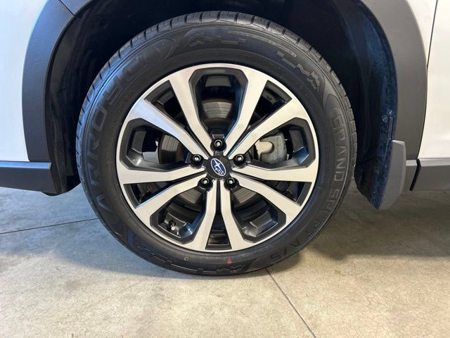 Used 2024 Subaru Forester Limited AWD/4WD image 10