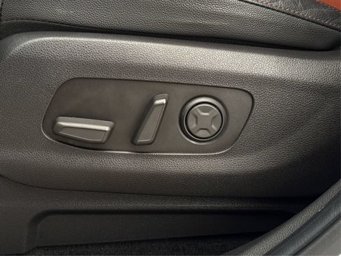 Used 2022 Kia Carnival SX Prestige FWD image 31