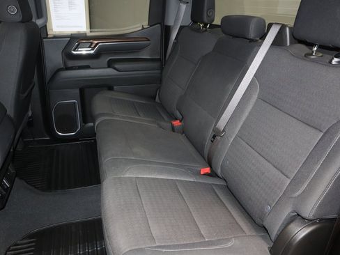 Used 2024 Chevrolet Silverado 1500 LT image 22