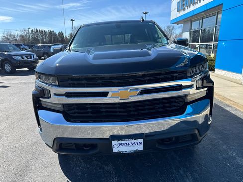 Used 2020 Chevrolet Silverado 1500 LT w/ All-Star Edition image 13