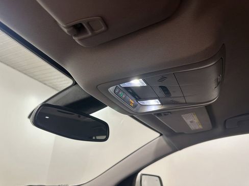 Used 2021 GMC Acadia SLT image 72