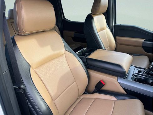 Used 2023 Ford F150 Lariat w/ Equipment Group 502A High image 18