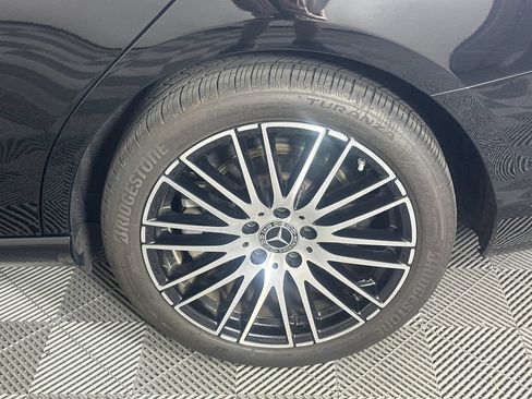 Certified 2024 Mercedes-Benz C 300 Sedan image 22