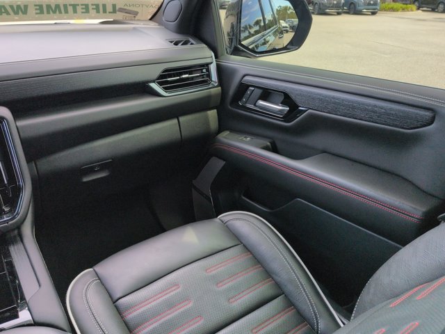 Used 2025 GMC Yukon XL AT4 Ultimate w/ LPO, Floor Liner Package AWD/4WD image 20