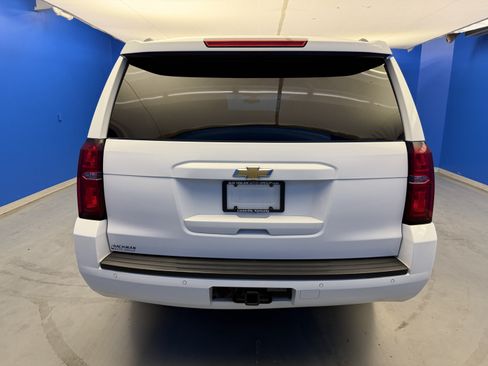 Used 2015 Chevrolet Suburban 4WD image 6