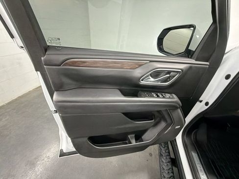 Used 2022 Chevrolet Tahoe Z71 AWD/4WD image 22