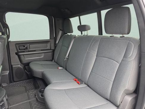 Certified 2024 RAM 3500 Tradesman w/ Safety Group AWD/4WD image 19