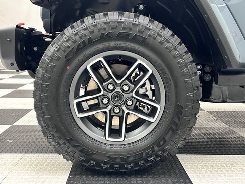 New 2026 Jeep Gladiator Mojave AWD/4WD image 8